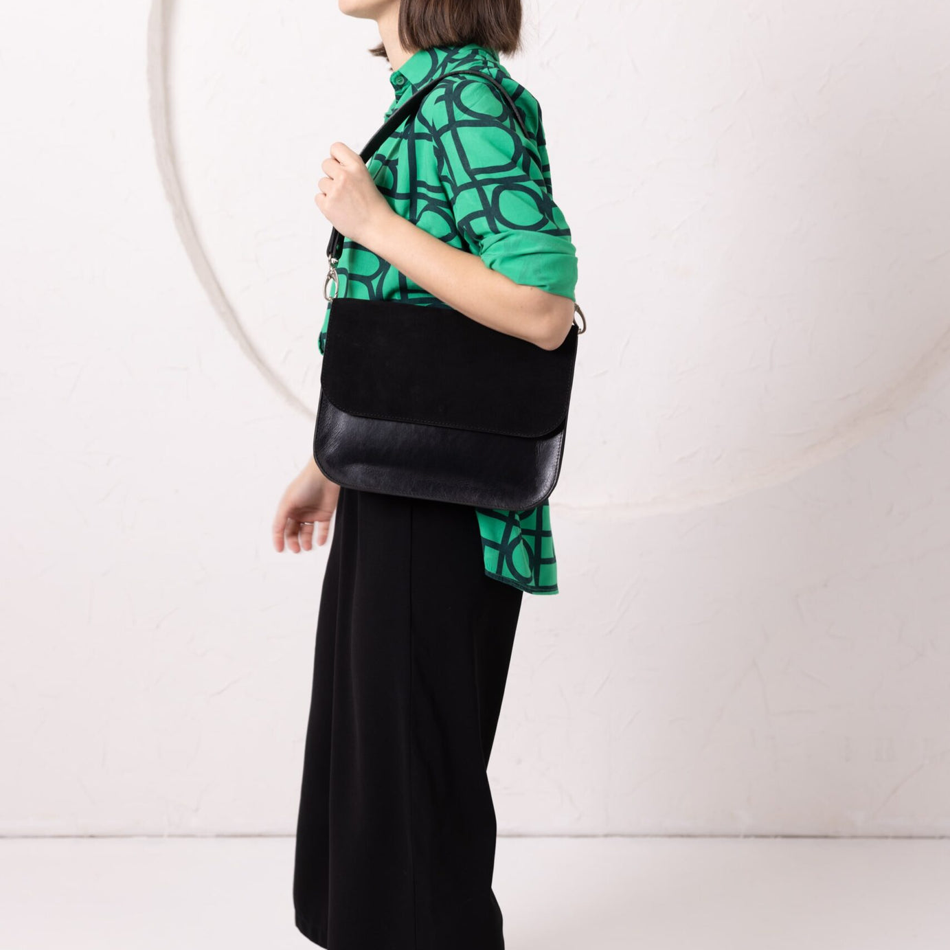 ASTORIA handbag - Black Suede