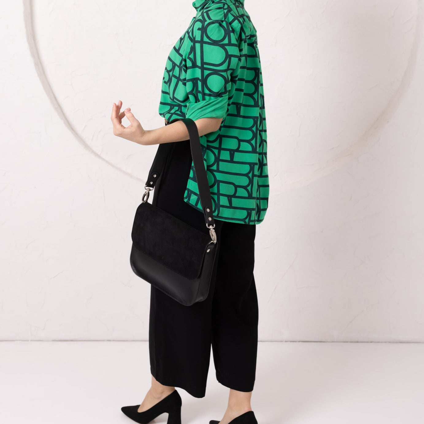 ASTORIA handbag - Black Suede