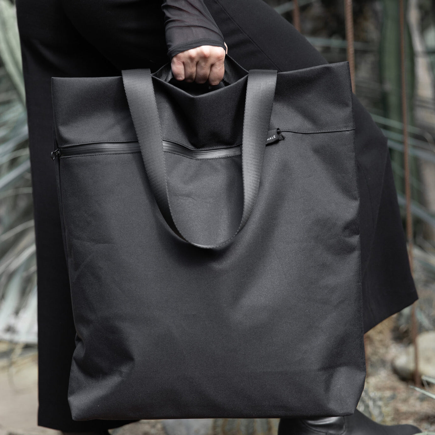 VIK Tote Bag - Large